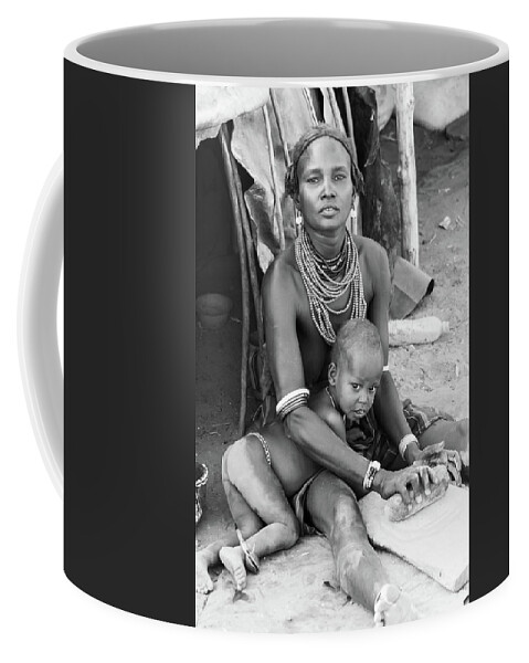 Portrait Coffee Mug featuring the photograph Dassanech mother and child by Mache Del Campo