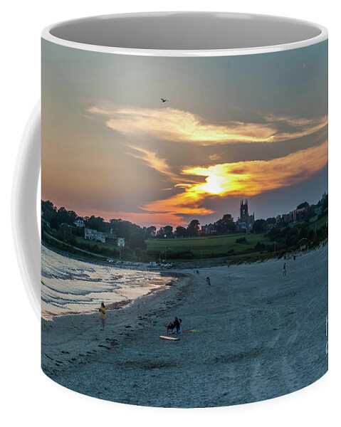 Sunset Coffee Mug featuring the photograph Everlasting Mood by Len Tauro