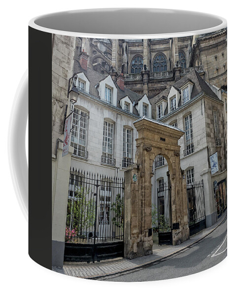 Facade Coffee Mug featuring the photograph Facade on Rue des Rosiers by Gary Karlsen