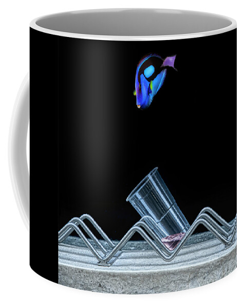 Fish Coffee Mug featuring the photograph Fish illusion by Micah Offman