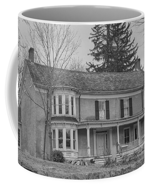 Waterloo Village Coffee Mug featuring the photograph Historic Mansion With Towers - Waterloo Village by Christopher Lotito