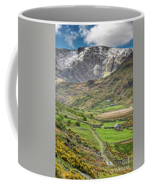 Nant Ffrancon Coffee Mug featuring the photograph Nant Ffrancon Pass Wales by Adrian Evans