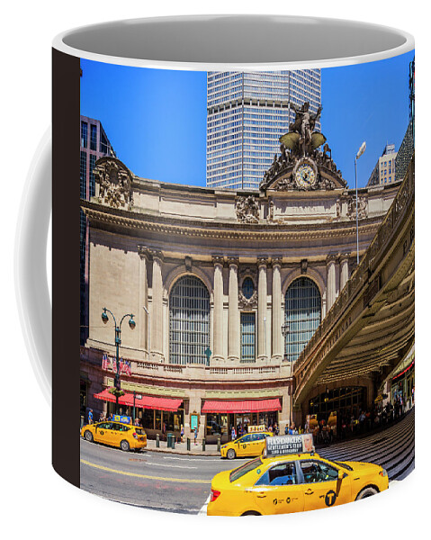 https://render.fineartamerica.com/images/rendered/default/frontright/mug/images/artworkimages/medium/2/nyc-manhattan-midtown-grand-central-station-taxis-near-the-street-level-entrance-of-grand-central-terminal-station-under-the-park-avenue-viaduct-also-known-as-the-pershing-square-viaduct-massimo-borchi.jpg?&targetx=207&targety=0&imagewidth=385&imageheight=333&modelwidth=800&modelheight=333&backgroundcolor=2D2320&orientation=0&producttype=coffeemug-11