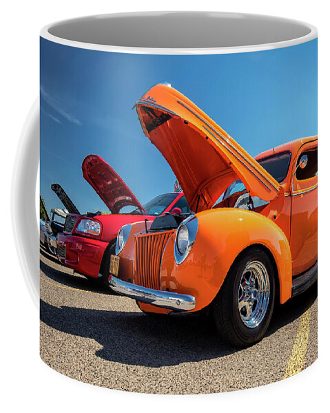 Bug Coffee Mug featuring the photograph Open Mouthed Bug by Harriet Feagin