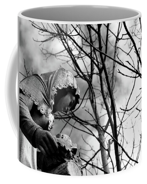 Graveyard Coffee Mug featuring the photograph Statue by Edward Lee