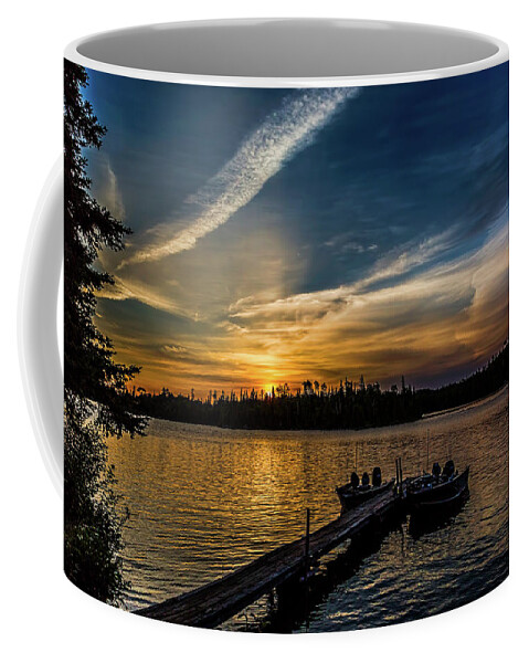 Sunrise Coffee Mug featuring the photograph Sunrise Dog Lake by Joe Holley