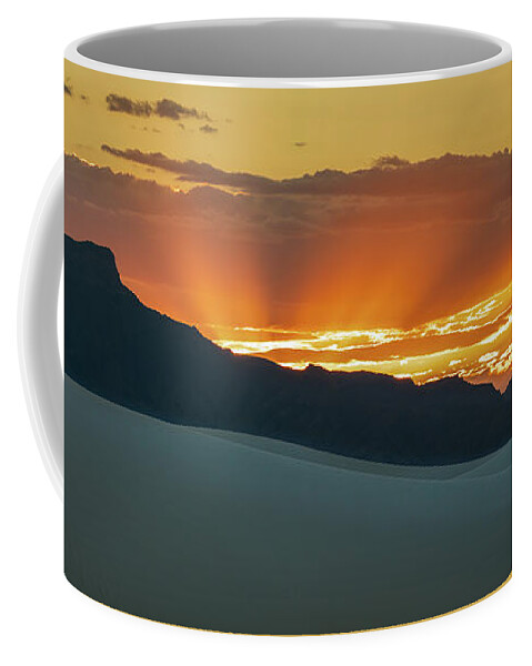 White Sands National Monument Coffee Mug featuring the photograph Sunset At White Sands by Doug Sturgess