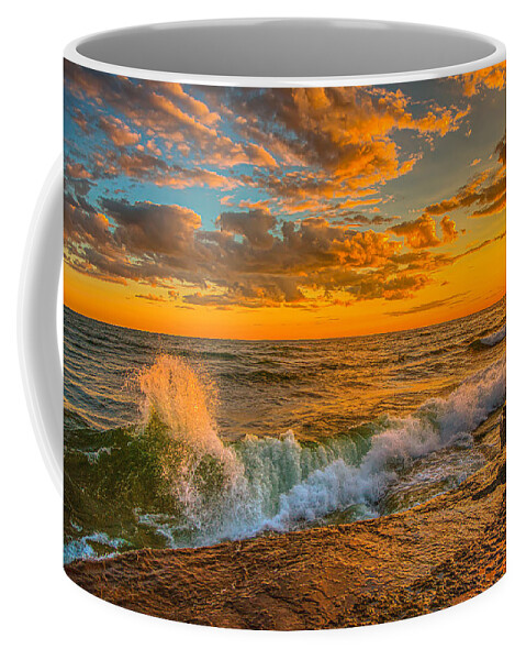 Lake Coffee Mug featuring the photograph Sunset on Lake Ontario by Fred J Lord