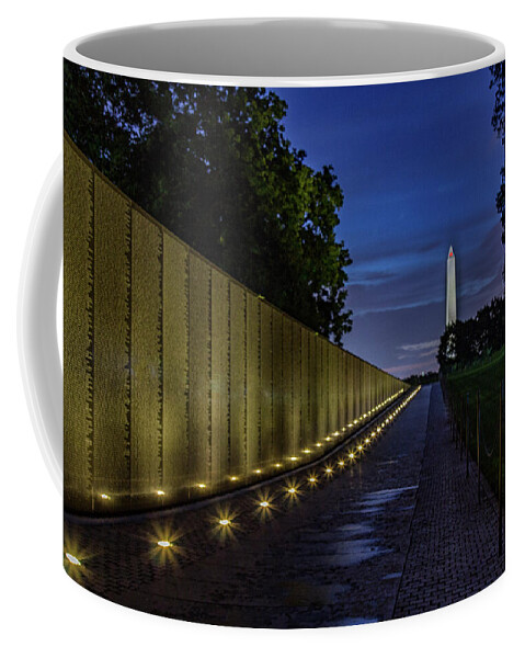 Washington Dc Coffee Mug featuring the photograph The Wall at Dawn by Rod Best