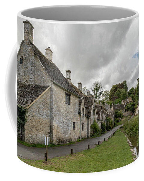 Cottage Coffee Mug featuring the photograph Arlington Row Bibury #1 by Shirley Mitchell
