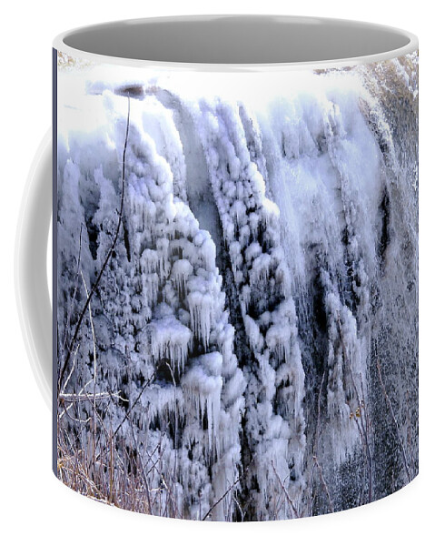 Water Coffee Mug featuring the photograph Rideau Falls #3 by Stephanie Moore