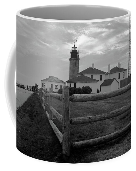 Building Coffee Mug featuring the photograph Beavertail Lighthouse #4 by Jim Feldman
