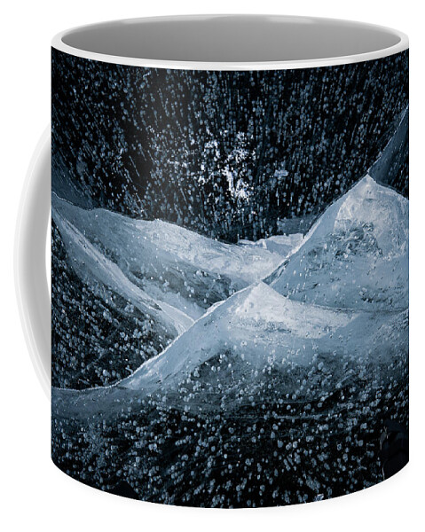 Fog Coffee Mug featuring the photograph Texture Of Frozen Lake by Julieta Belmont