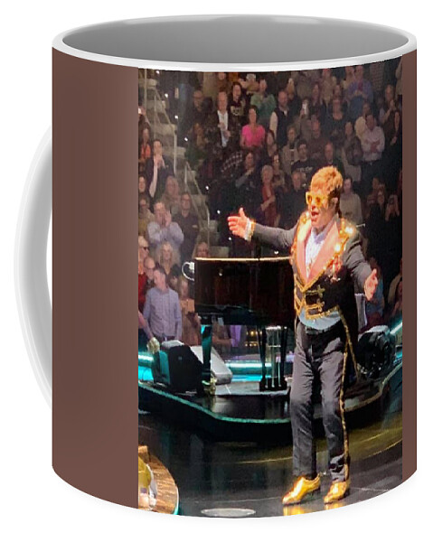 Elton Coffee Mug featuring the photograph A Legend Takes a Bow by Lee Darnell