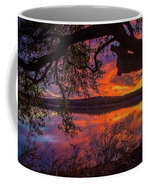Texas Hill Country Coffee Mug featuring the photograph Amazing Oak Sunset at Boerne City Lake by Lynn Bauer