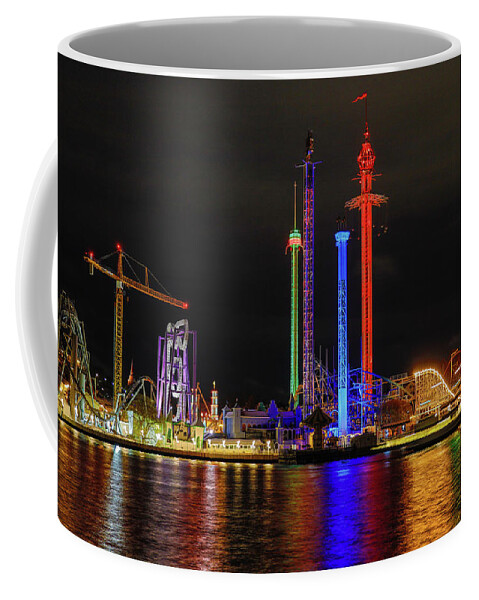 Amusement Park Coffee Mug featuring the photograph Amusement park at night by Alexander Farnsworth