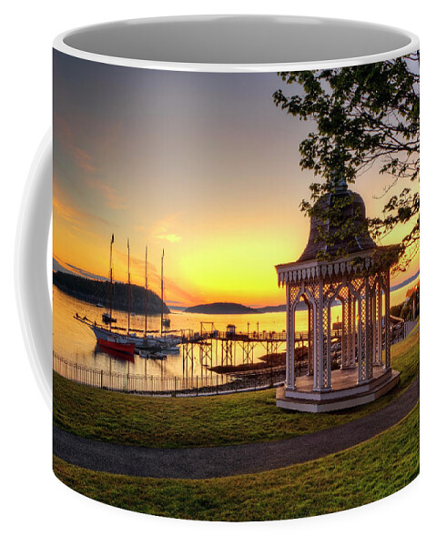 Bar Harbor Coffee Mug featuring the photograph Bar Harbor 1538 by Greg Hartford