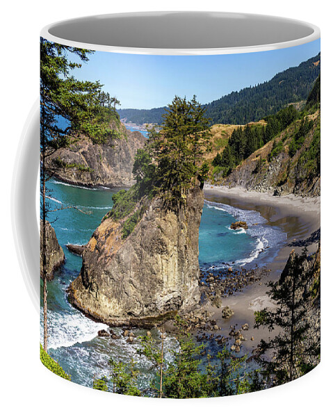 Bay Coffee Mug featuring the photograph Beach North of Otter Point by Ed Clark