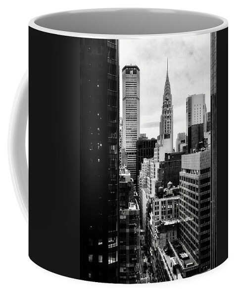 Skyline Coffee Mug featuring the photograph Big Apple by Canessa Thomas