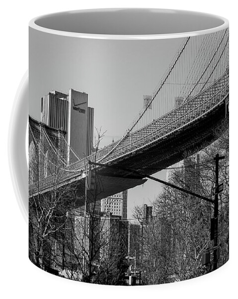 Photographs Coffee Mug featuring the photograph Brooklyn bridge with the Verizon building by Habib Ayat