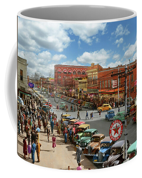Alabama Coffee Mug featuring the photograph City - Gadsden, AL - Christmas shopping crowds 1941 by Mike Savad