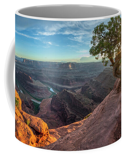 Dead Coffee Mug featuring the photograph Dead Horse Point Sunset by Kenneth Everett