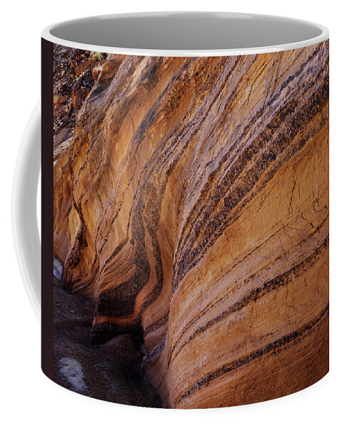 Devil's Canyon Coffee Mug featuring the photograph Devil's Canyon Sweep by Tom Daniel