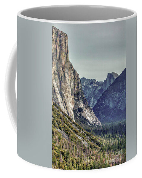 El Capitan And Half Dome Yosemite National Park Color Coffee Mug featuring the photograph El Capitan and Half Dome Yosemite National Park Color by Dustin K Ryan