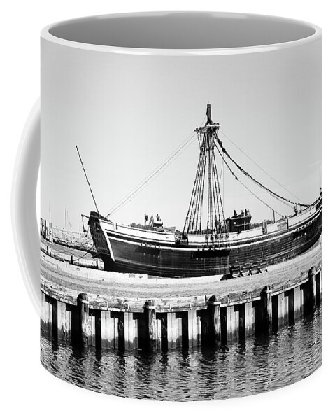 Friendship Of Salem Coffee Mug featuring the photograph Friendship of Salem Ship by Lisa Cuipa