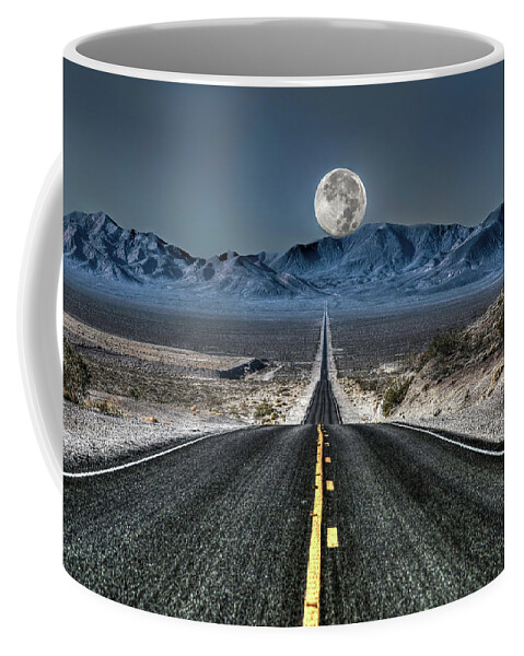 Road To Nowhere Coffee Mug featuring the photograph Full Moon Over Death Valley by Donna Kennedy