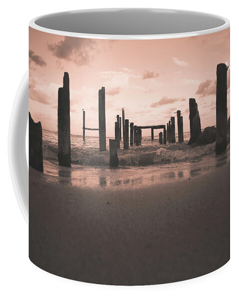  Beach Coffee Mug featuring the photograph Glo by Gian Smith