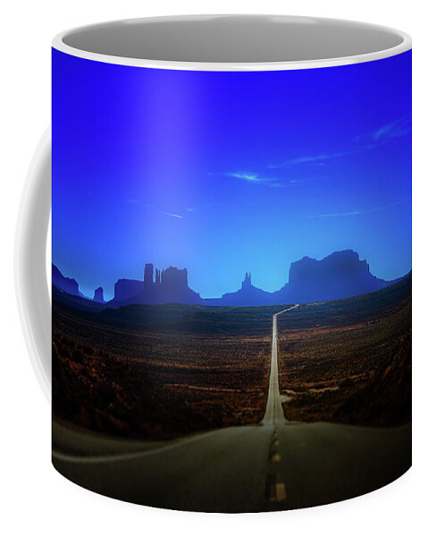 Forest Gump Hill Coffee Mug featuring the photograph Gump Hill by Doug Sturgess
