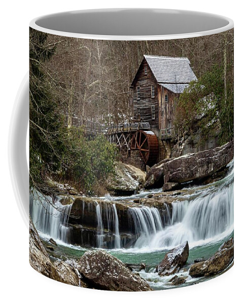 Snow Coffee Mug featuring the photograph Its Starting To Snow by Chris Berrier