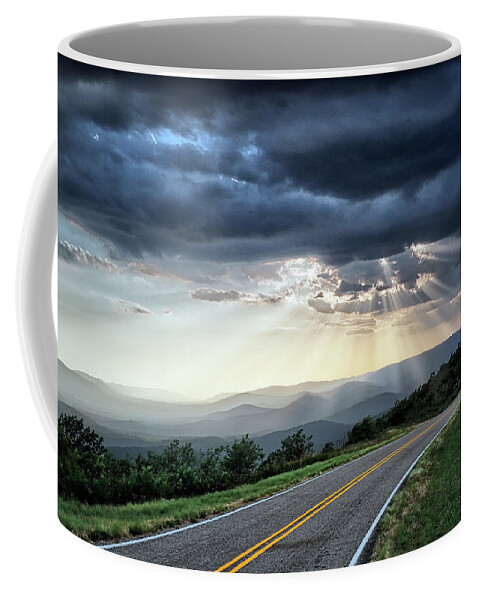 Sunrays Coffee Mug featuring the photograph Journey Into the Heavens by William Rainey