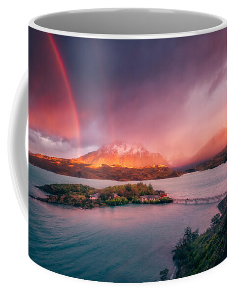 Rainbow Coffee Mug featuring the photograph Lake Pehoe Sunrise by Henry w Liu