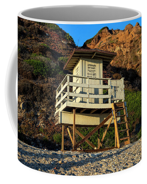 Lifeguard Tower Coffee Mug featuring the photograph Lifeguard Stand In Rancho Palos Verdes by Craig Brewer