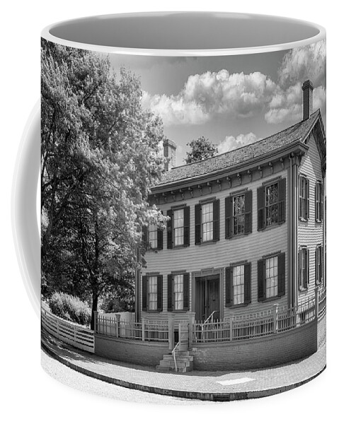 Lincolns Home Coffee Mug featuring the photograph Lincoln's Home - Springfield, IL by Susan Rissi Tregoning