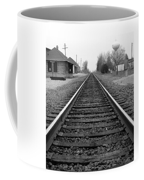 Lomira Coffee Mug featuring the photograph Lomira Train Station by Todd Zabel