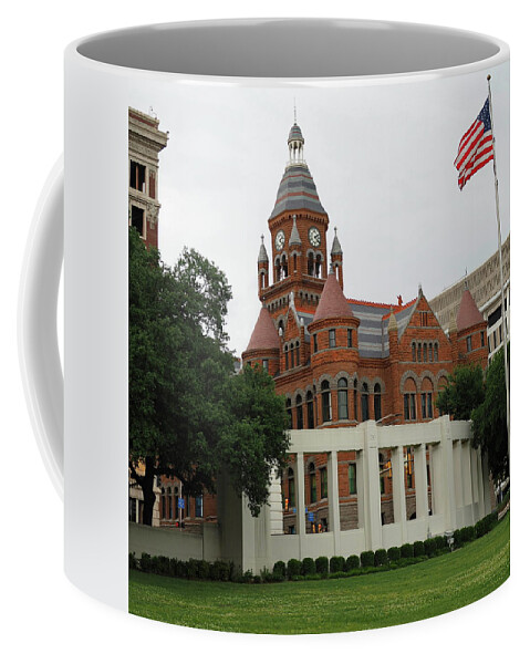 Red Coffee Mug featuring the photograph Old Red Court Hose in Dallas by C Winslow Shafer