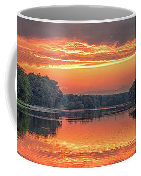 Sunset Coffee Mug featuring the photograph Panoramic Sunset at Indian Point by Rod Best
