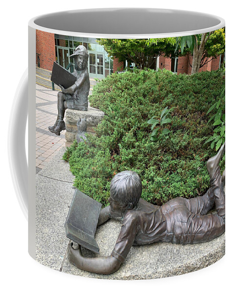 Sculpture Coffee Mug featuring the photograph Sculpture at App State by Lee Darnell