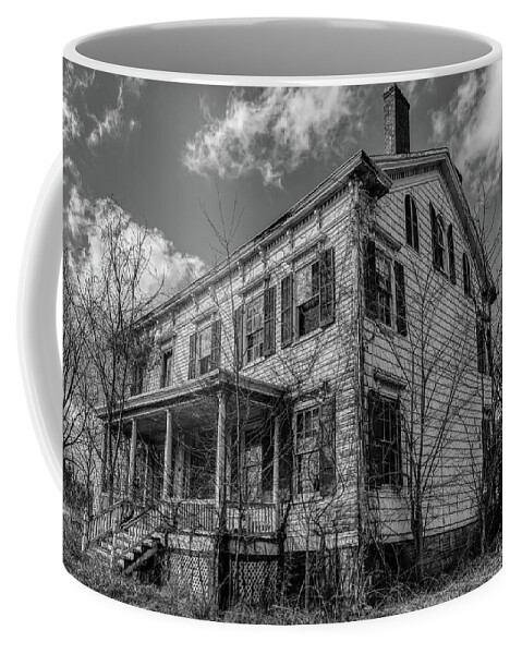 Haunted House Coffee Mug featuring the photograph Spook House by David Letts