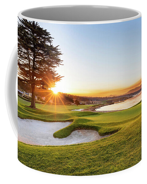https://render.fineartamerica.com/images/rendered/default/frontright/mug/images/artworkimages/medium/3/sunrise-on-hole-18-at-pebble-beach-golf-course-mike-centioli.jpg?&targetx=150&targety=0&imagewidth=499&imageheight=333&modelwidth=800&modelheight=333&backgroundcolor=F0F1EF&orientation=0&producttype=coffeemug-11