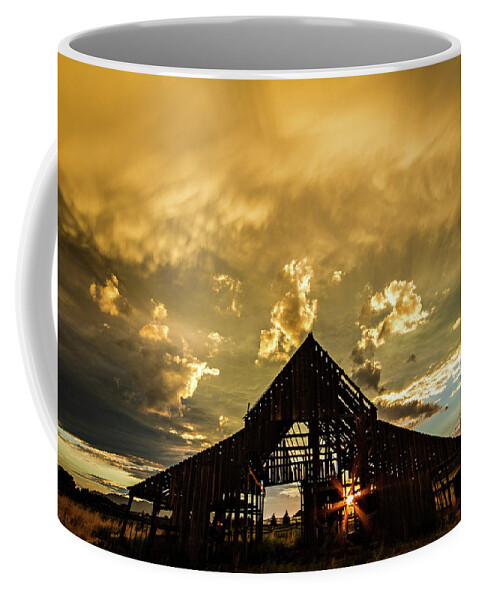 Barn Coffee Mug featuring the photograph Sunset at Mapleton Barn by Wesley Aston