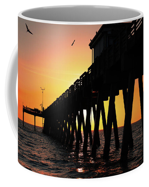 Mountain Coffee Mug featuring the photograph Sunset Dreamz by Go and Flow Photos