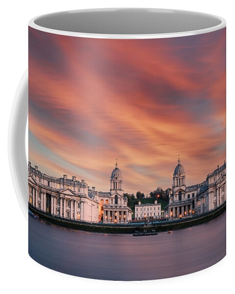 Sunset Coffee Mug featuring the photograph Sunset over Greenwich by Andrew Lalchan