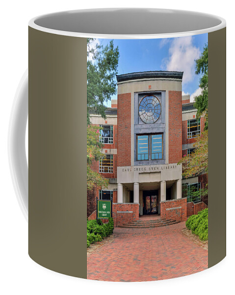 William And Mary Coffee Mug featuring the photograph Swem Library by Jerry Gammon