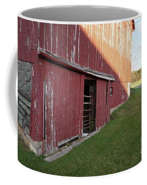 Old Farm Coffee Mug featuring the photograph Tattiebogle East by Chris Naggy