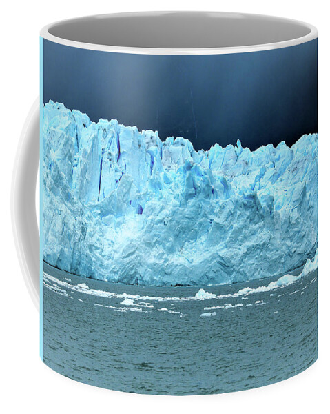 Blue Ice Coffee Mug featuring the photograph The Elegance of Mother Nature by Leslie Struxness