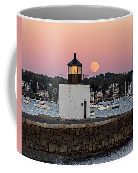 Salem Coffee Mug featuring the photograph The Harvest Moon Rising on Derby Light Salem MA by Toby McGuire